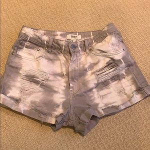 Forever 21 tie dye shorts!!